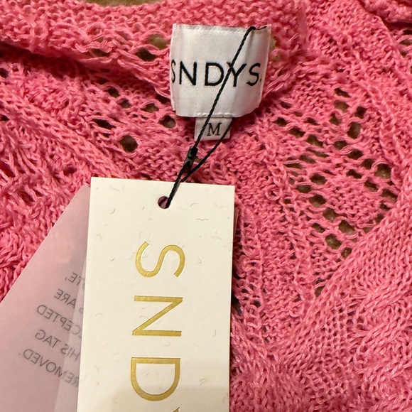 NWT Revolve SNDYS Fate Mini Cover Up Crochet Pink Medium - Picture 3 of 5
